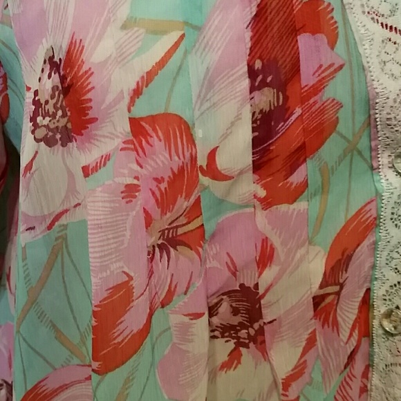 Blouse - NY Collection - Picture 4 of 5